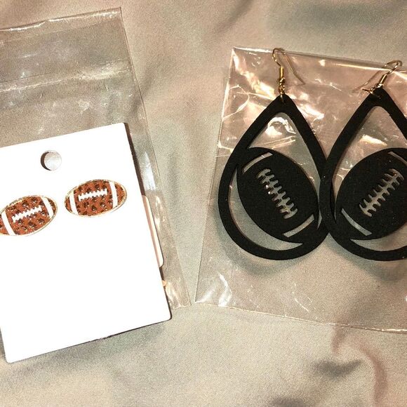 NWOT Football Earrings Lot 2 Pairs - Brown Leopard Studs & Large Black Teardrop - Picture 4 of 9
